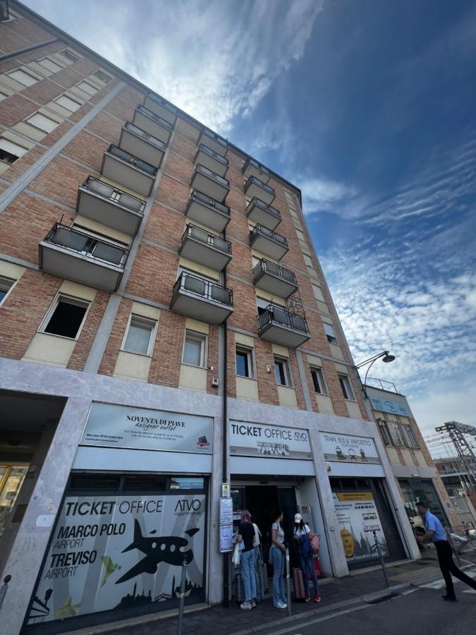 Arbi Venice Station Местре Екстер'єр фото